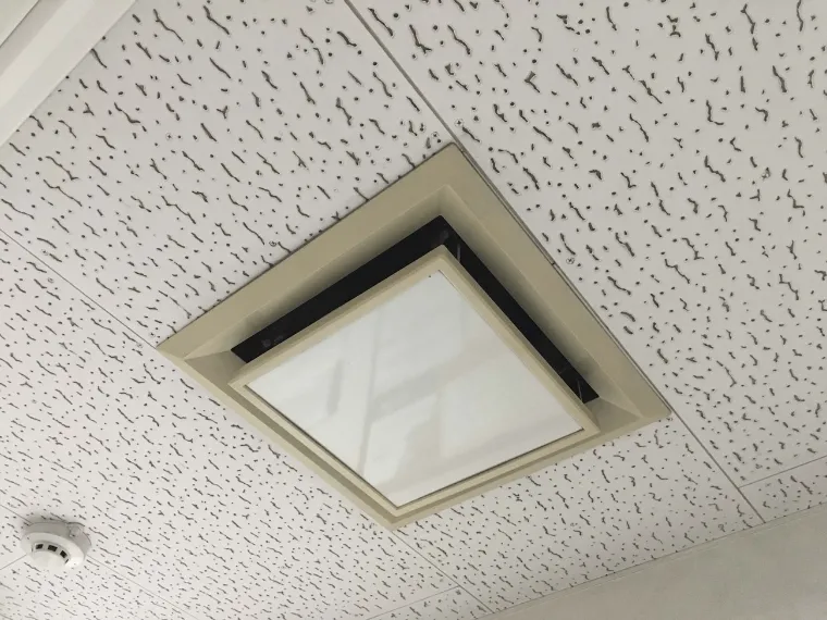 天井の吸気口